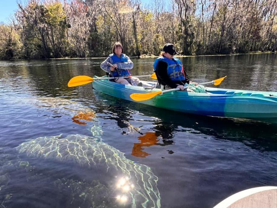 Silver Springs Kayaking with Manatee